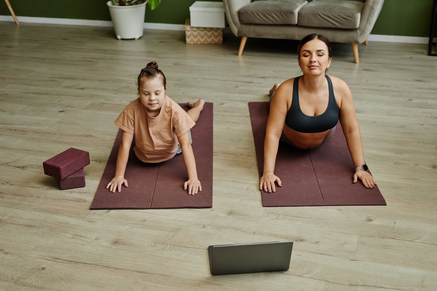yoga for kids at home, yoga online