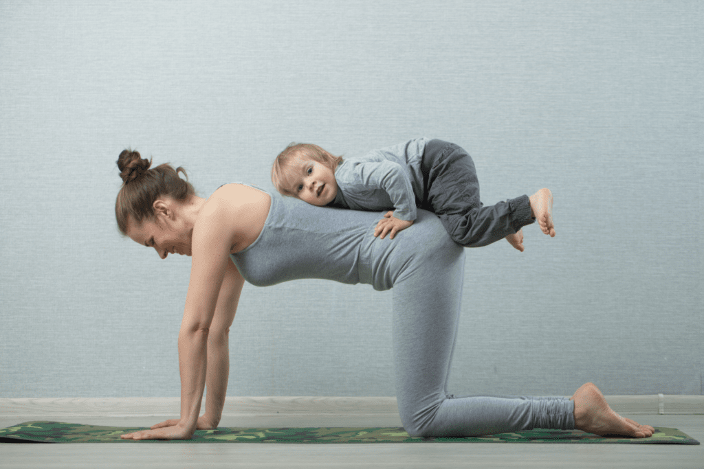 How to Teach Yoga to Toddlers : Kumarah